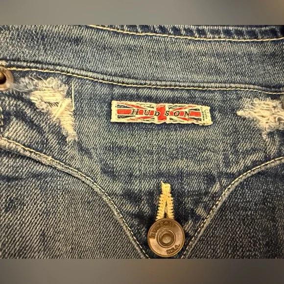 Hudson distressed straight leg cuffed woman’s jeans size 24. - Picture 7 of 10